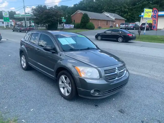 2012 Dodge Caliber SXT's photo