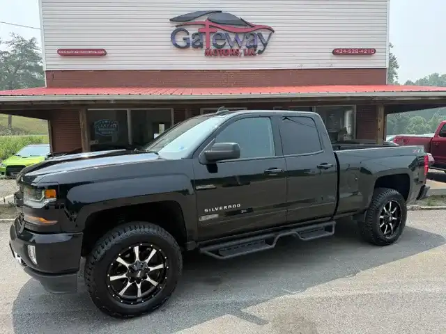 2019 Chevrolet Silverado 1500 LT Z71 4X4 Double Cab Std Box's photo