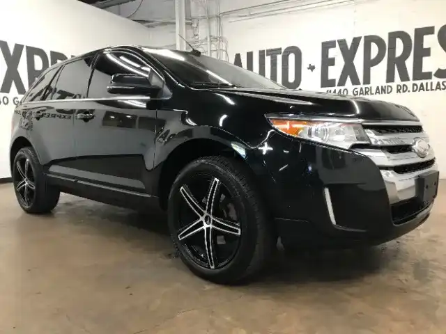 2014 Ford Edge Limited's photo