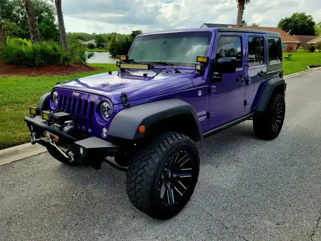 2017 Jeep Wrangler Sport's photo
