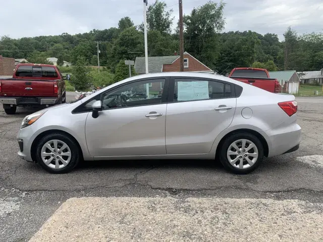 2016 Kia Rio LX photo 5
