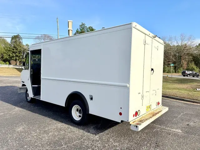 2017 Ford E-Series undefined photo 4