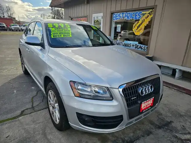 2011 Audi Q5 2.0T quattro Tiptronic Premium's photo