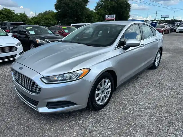 2015 Ford Fusion S FWD's photo