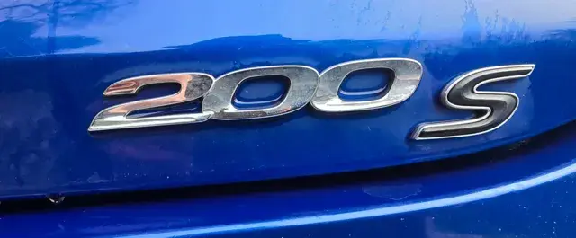 2015 Chrysler 200 S photo 5
