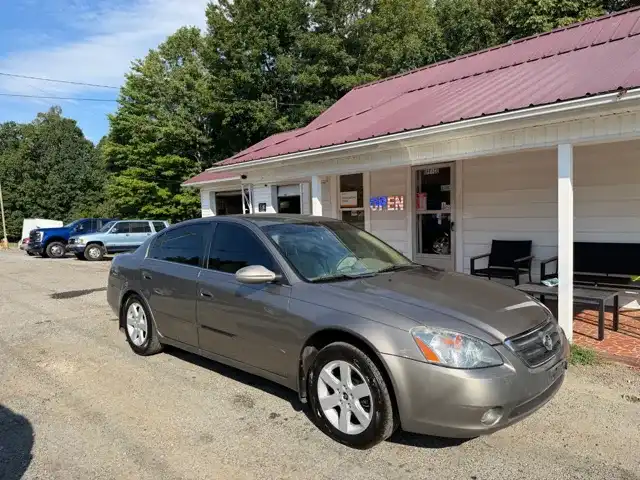 2004 Nissan Altima 2.5 SL Auto's photo
