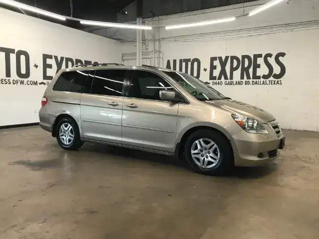 2006 Honda Odyssey EX Navigation RES Leather DVD's photo