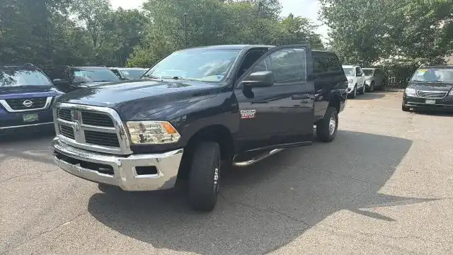 2012 RAM 2500 ST 4X4 Crew Cab LWB's photo