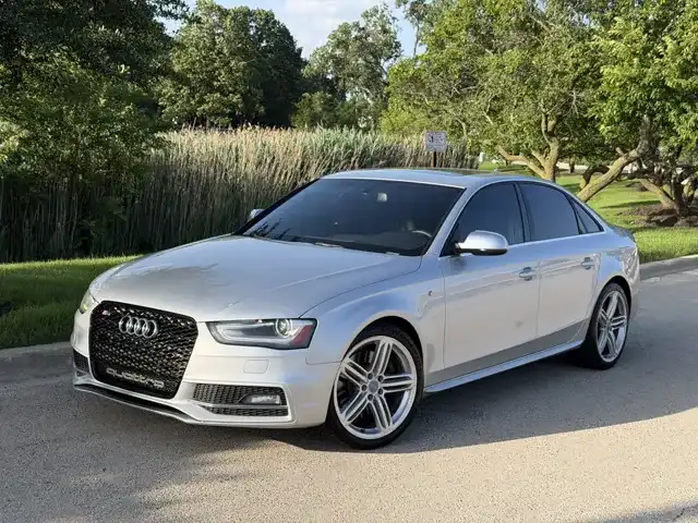 2013 Audi S4 3.0T quattro S tronic Premium Plus's photo