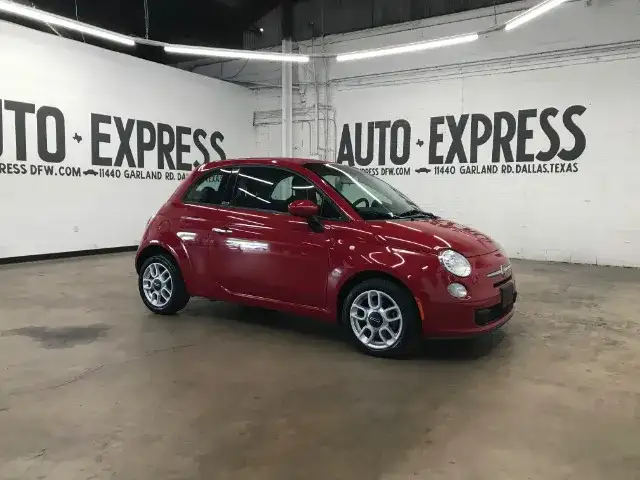 2013 FIAT 500 Pop Cabrio's photo