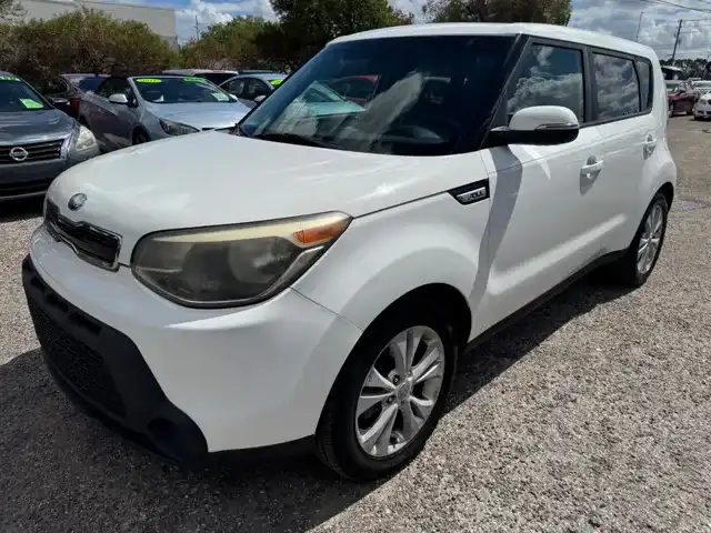 2014 Kia Soul 2.0L + AT 5-Door's photo