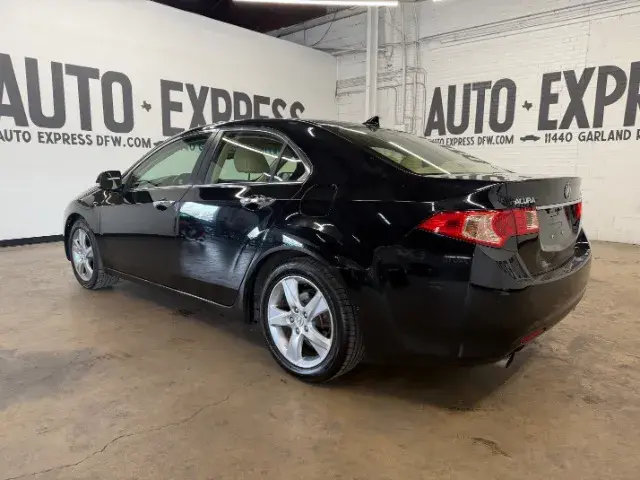 2012 Acura TSX Technology Package 5AT photo 4