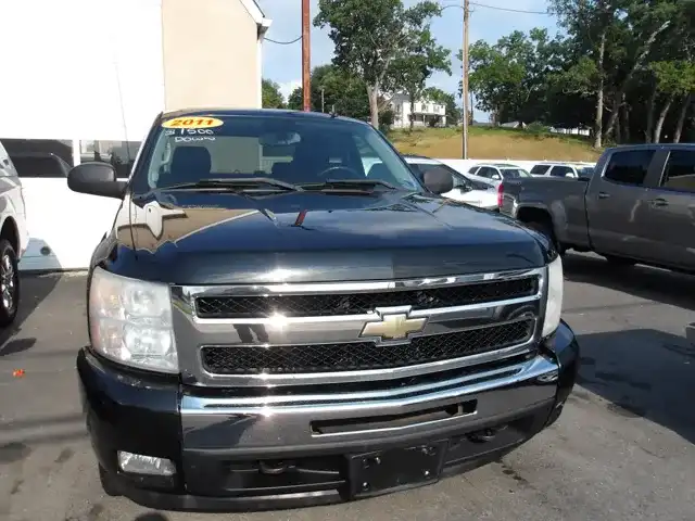 2011 Chevrolet Silverado 1500 LT 4X4 Crew Cab's photo