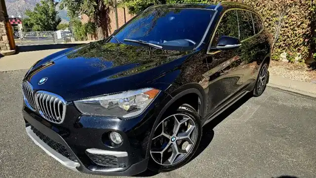2018 BMW X1 xDrive28i's photo