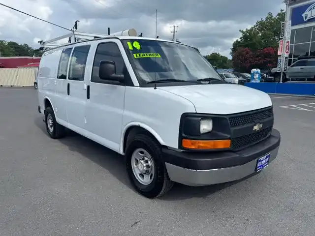 2014 Chevrolet Express 2500 Work Van HD's photo