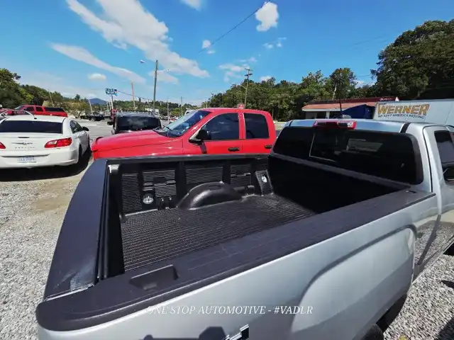 2018 GMC Canyon SLE 4WD Extended Cab's photo