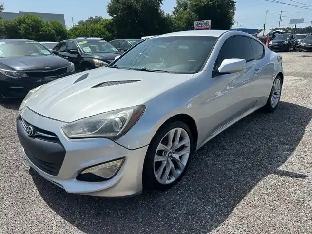 2014 Hyundai Genesis Coupe 2.0T 8-Speed A/T's photo