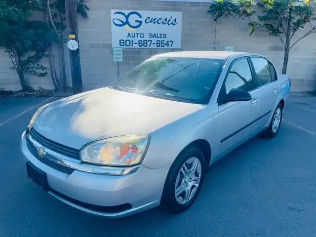 2005 Chevrolet Malibu LS's photo