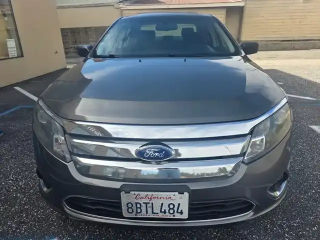 2011 Ford Fusion I-4 SE's photo