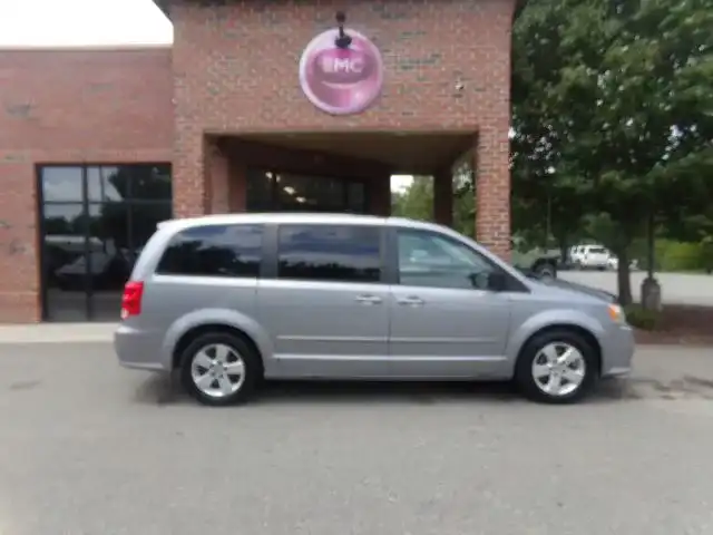 2014 Dodge Grand Caravan SE's photo