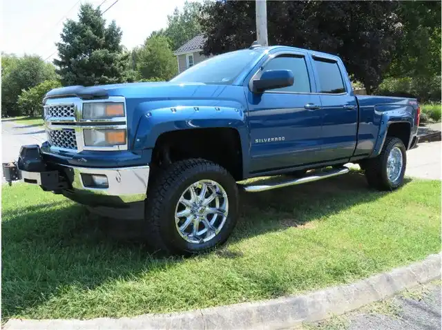 2015 Chevrolet Silverado 1500 LT 4WD Double Cab Standard Box's photo
