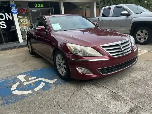 2013 Hyundai Genesis 3.8's photo