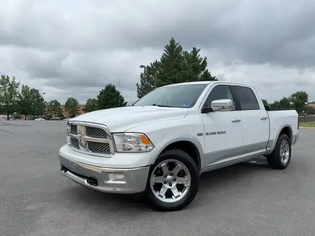 2012 RAM 1500 Laramie 4WD Crew Cab's photo