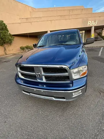 2009 Dodge Ram 1500 SLT Quad Cab photo 4