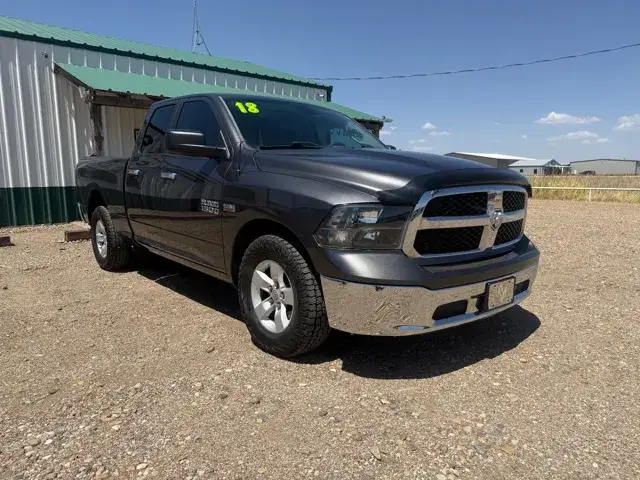 2018 RAM 1500 SLT Quad Cab 6'4 photo 1