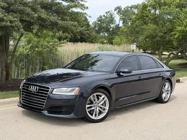 2016 Audi A8 4.0T Sport LWB quattro Tiptronic's photo