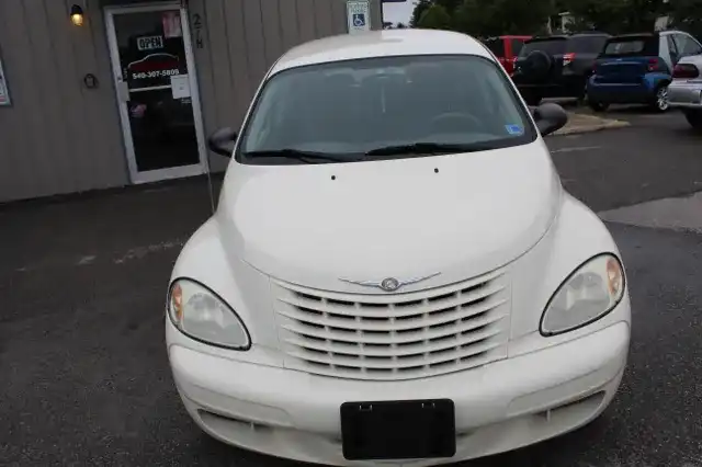 2005 Chrysler PT Cruiser Touring Edition's photo