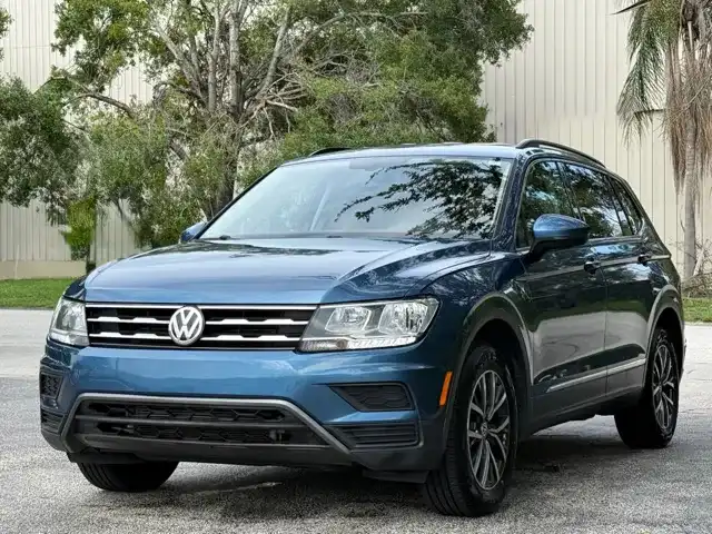 2018 Volkswagen Tiguan 2.0T SE's photo