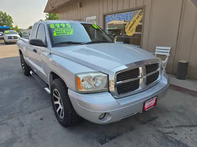 2007 Dodge Dakota SLT Club Cab's photo