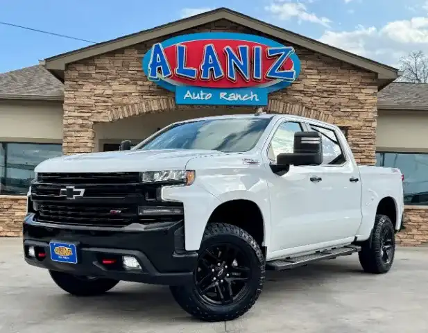 2020 Chevrolet Silverado 1500 LT Trail Boss 4X4 Crew Cab Short Box's photo