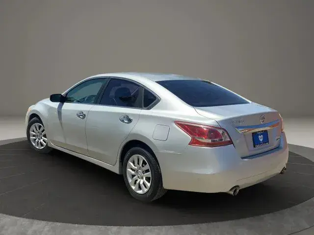 2013 Nissan Altima undefined photo 4