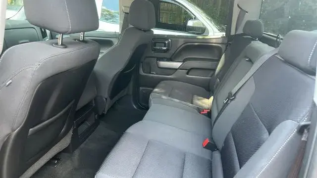 2014 Chevrolet Silverado 1500 LT Crew Cab Short Box photo 4