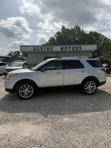 2013 Ford Explorer XLT's photo