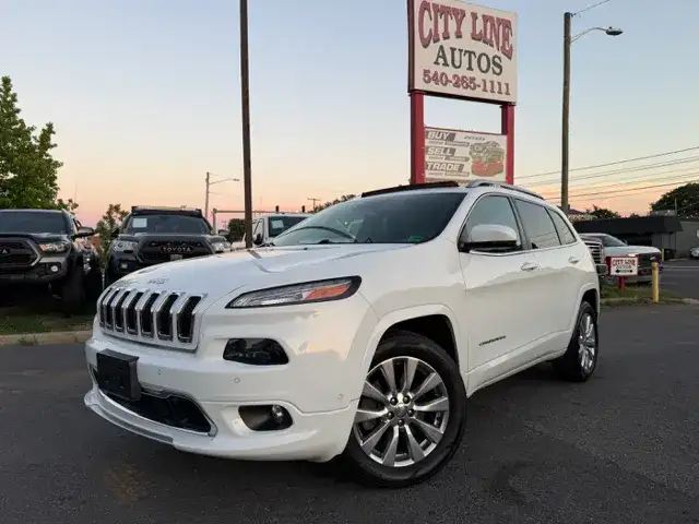 2017 Jeep Cherokee Overland 4WD's photo