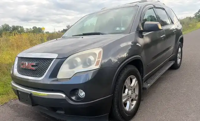 2012 GMC Acadia SLE AWD's photo