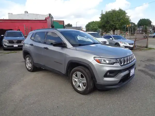2022 Jeep Compass Latitude 4X4's photo