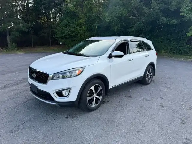 2016 Kia Sorento EX V6 AT 4WD's photo