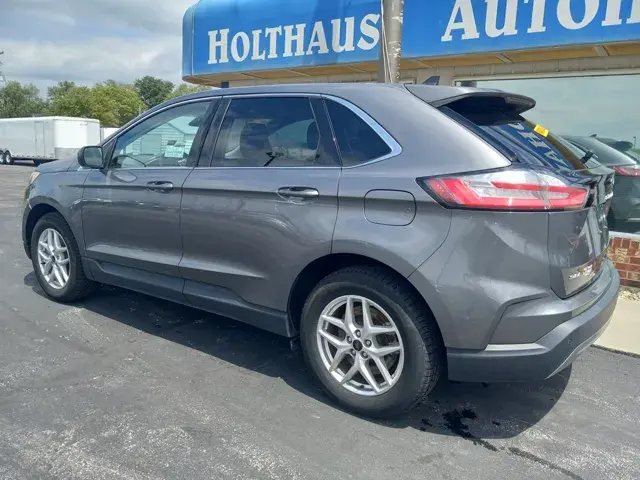 2024 Ford Edge undefined photo 3