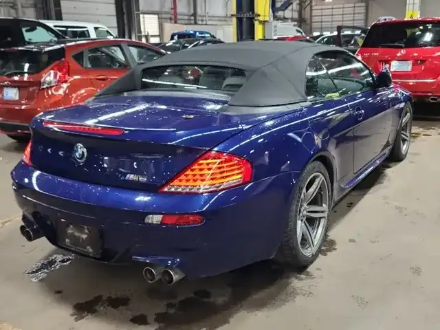 2010 BMW 6 Series M6 Convertible's photo
