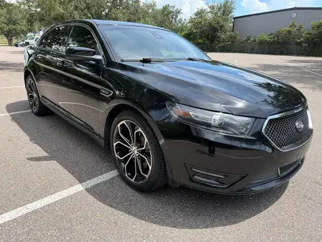 2017 Ford Taurus AWD SHO's photo
