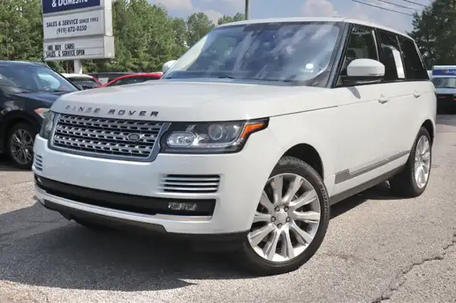 2016 Land Rover Range Rover V8 Supercharged's photo