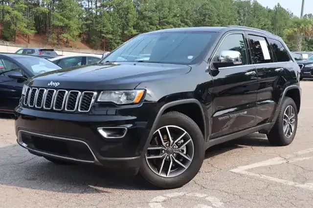 2022 Jeep Grand Cherokee Limited's photo