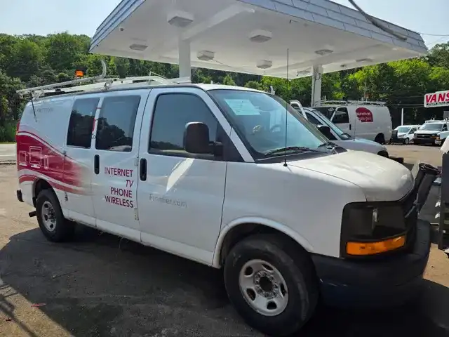 2012 Chevrolet Express 2500 Work Van HD's photo