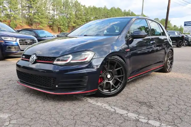 2016 Volkswagen Golf GTI 2.0T SE w/Performance Pk 4-door DSG PZEV's photo