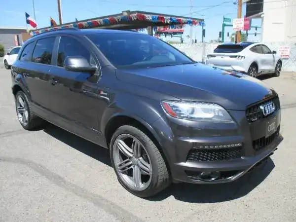 2013 Audi Q7 3.0T quattro tiptronic S line Prestige's photo