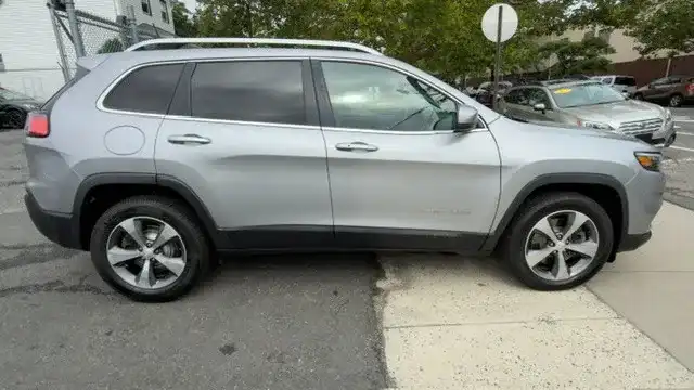 2019 Jeep Cherokee Limited 4X4's photo